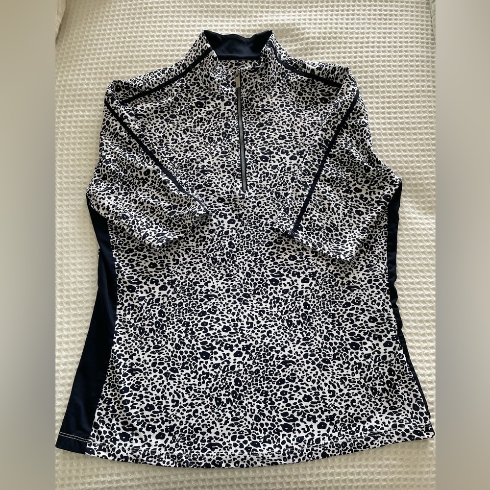 Tail Black and White Leopard Print Top